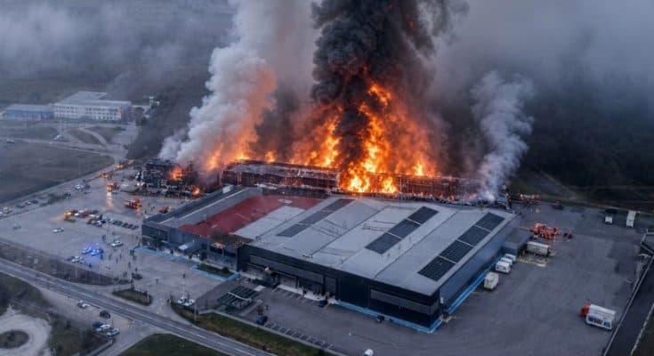 BREAKING NEWS: A Massive Fire Has Broken Out in